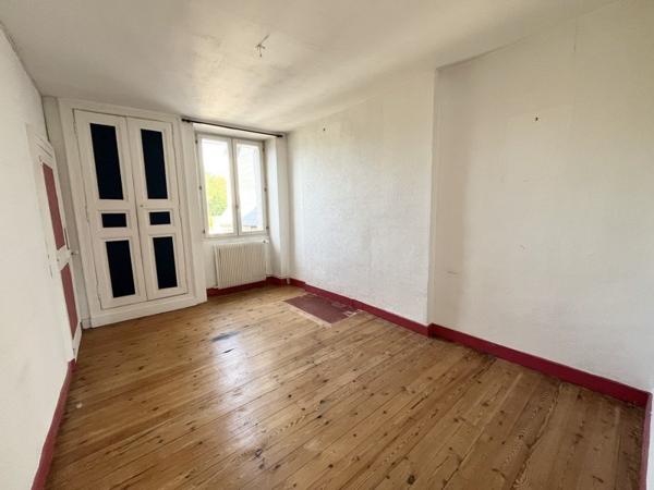 Maison à vendre 93 415 € Châteauroux 3 p 82 m² DPE D