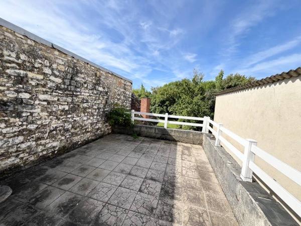 Maison à vendre 93 415 € Châteauroux 3 p 82 m² DPE D