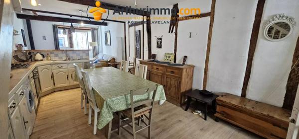 Vente                                                      Maison
                        
                     6 pièces                      126 m2                     à Mirepoix