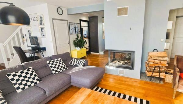 Maison de 120 m² carrez sur terrain de 430 m² Prix : 572000€ FAI