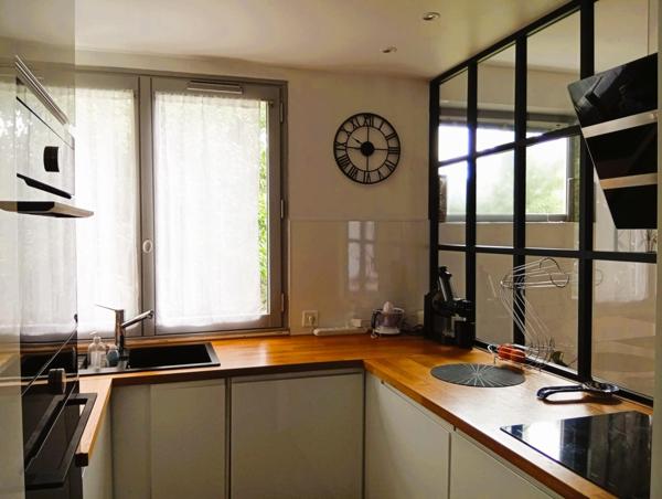 Maison de 120 m² carrez sur terrain de 430 m² Prix : 572000€ FAI