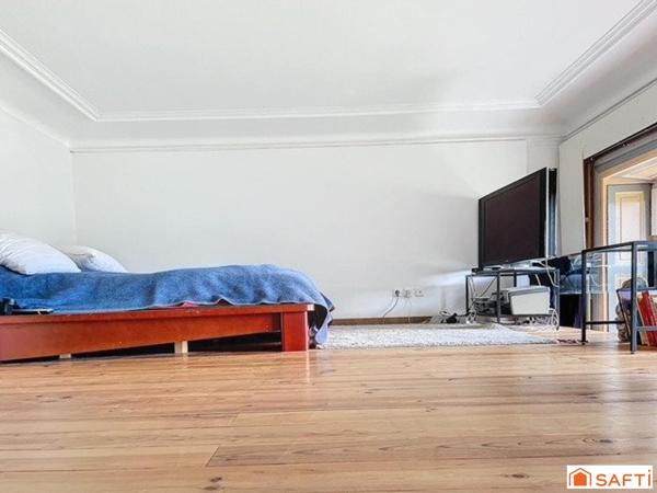 Appartement T2 duplex 53 m2 dans parc du chateau sur 9 hectares