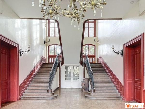 Appartement T2 duplex 53 m2 dans parc du chateau sur 9 hectares