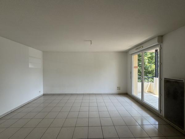 Appartement à louer 646 € CC Auterive 2 p 43 m² DPE B