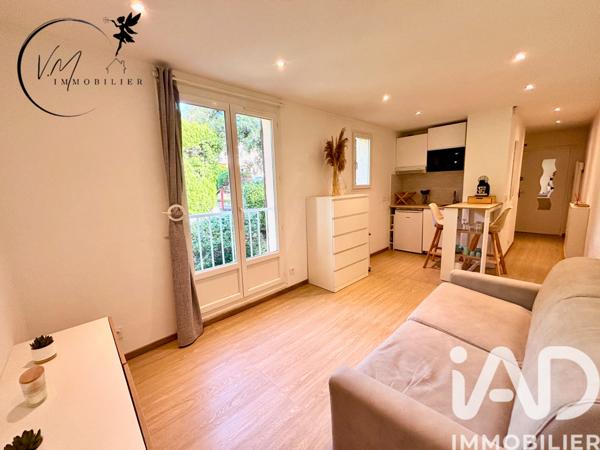 Location studio 23 m² Carqueiranne