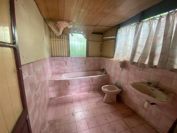 SAINTE CLOTILDE (97490) Maison (à rénover) T3 de 76.30 m² + jardin