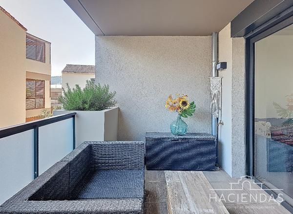 Ventabren (13122) Le charme de la vie de village provençale avec confort et praticité