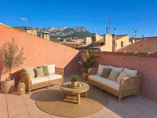 Maison de ville - 130 m² climatisé, au calme, vue sur les toits et le Coudon