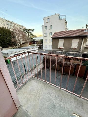 Chemin Meney T3 très bon état avec deux balcons !