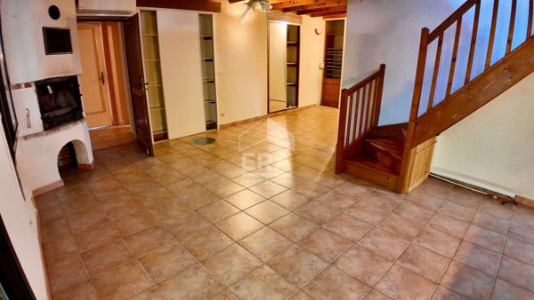 Maison 6 pièces 3/6 chambres à vendre à Céret Village