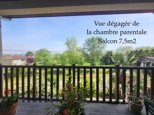 Beaumont de Lomagne, maison T5, terrain clos 1457m2. aucun travaux