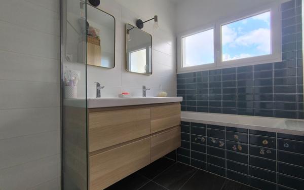 Maison à vendre    5 pièces •  Pau