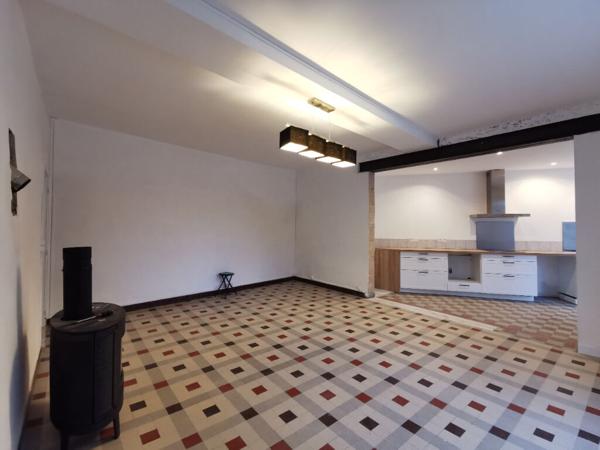 Maison Doue En Anjou 4 pièce(s) 124 m2