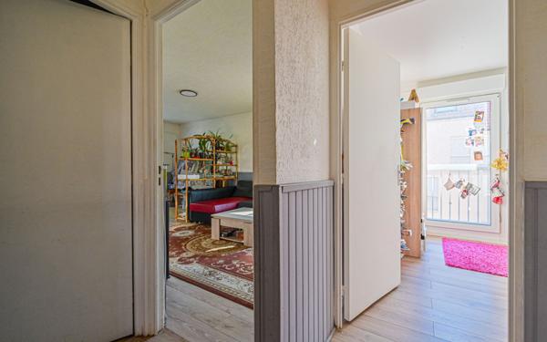 Appartement à vendre    2 pièces • 48,13 m2 Montreuil