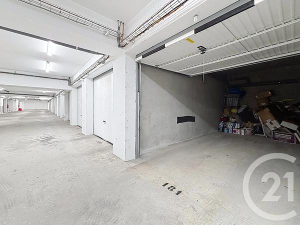 Parking à vendre  45 m 2   AJACCIO  - 201