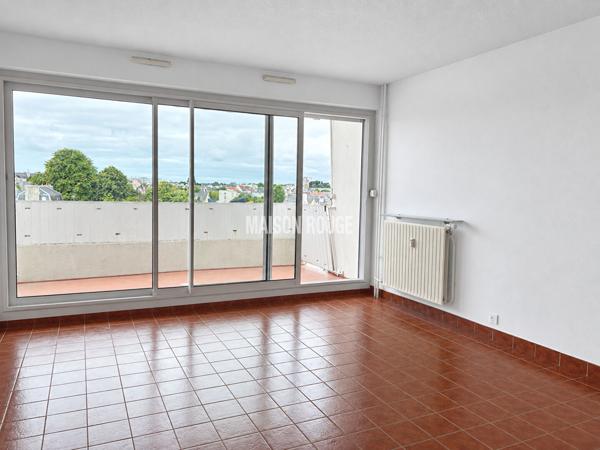 Appartement T2 54 m2 LORIENT avec extérieur