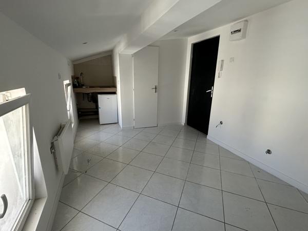 Appartement à vendre |  Sète |  1 pièce | 12 m²
