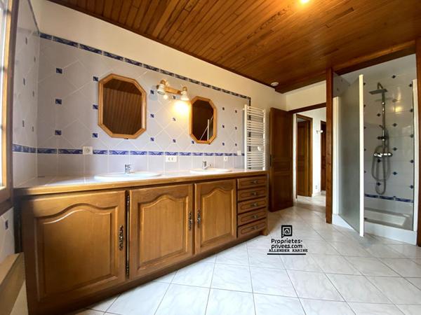 Maison Saint Clement 7 pièce(s) 180 m2