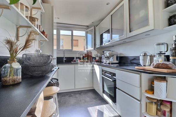 Appartement Colombes 4 pièce(s) 73 m2