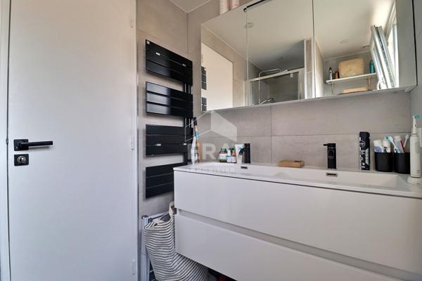 Appartement Colombes 4 pièce(s) 73 m2