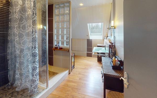 Maison à vendre    8 pièces •  Bailly-Romainvilliers