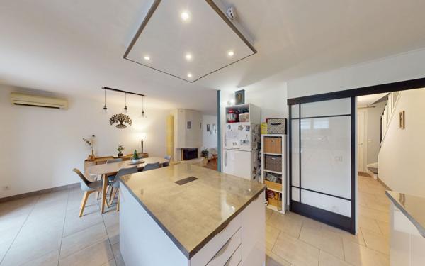 Maison à vendre    8 pièces •  Bailly-Romainvilliers