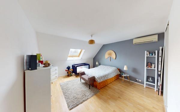 Maison à vendre    8 pièces •  Bailly-Romainvilliers