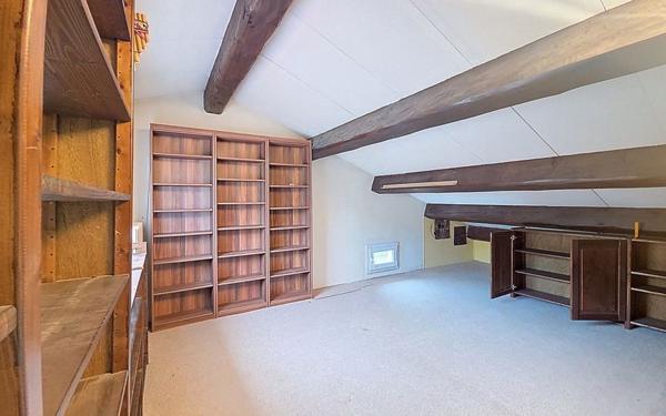 Maison à vendre    7 pièces • 140,83 m2 Cagnes-sur-Mer