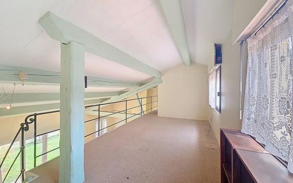 Maison à vendre    7 pièces • 140,83 m2 Cagnes-sur-Mer