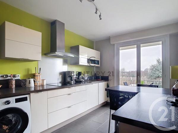 Appartement F2 à vendre  3 pièces - 67,86 m2 CREPY EN VALOIS - 60