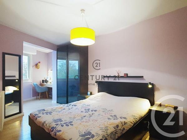 Appartement F2 à vendre  3 pièces - 67,86 m2 CREPY EN VALOIS - 60