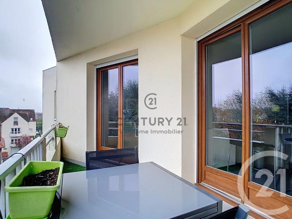 Appartement F2 à vendre  3 pièces - 67,86 m2 CREPY EN VALOIS - 60