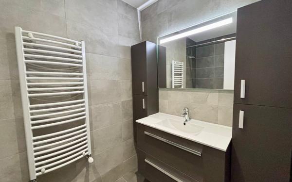 Appartement à vendre    4 pièces • 134,17 m2 Lyon 6