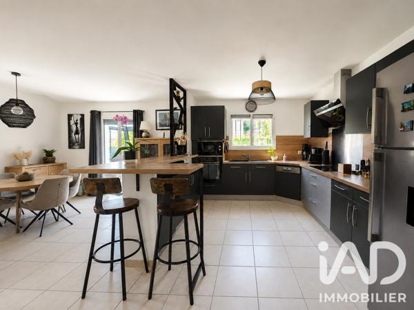 Maison à vendre 4 pièces 102,57 m² Bernis