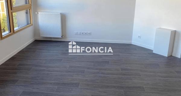 Location Appartement 2 pièces 38.5 m² - Mantes-la-jolie 78200