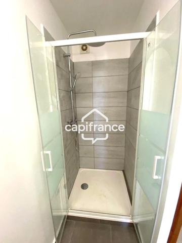 Appartement à louer 2 pièces PETIT BOURG (971)
