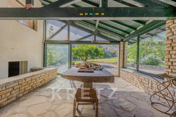 Bidart — Villa à réinventer sur terrain piscinable de 16 000 m²