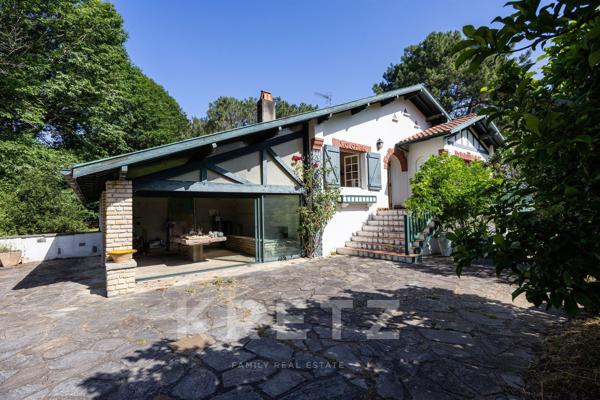 Bidart — Villa à réinventer sur terrain piscinable de 16 000 m²