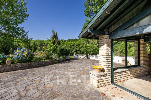 Bidart — Villa à réinventer sur terrain piscinable de 16 000 m²