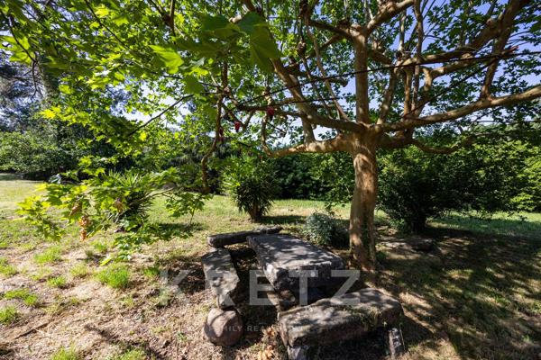 Bidart — Villa à réinventer sur terrain piscinable de 16 000 m²