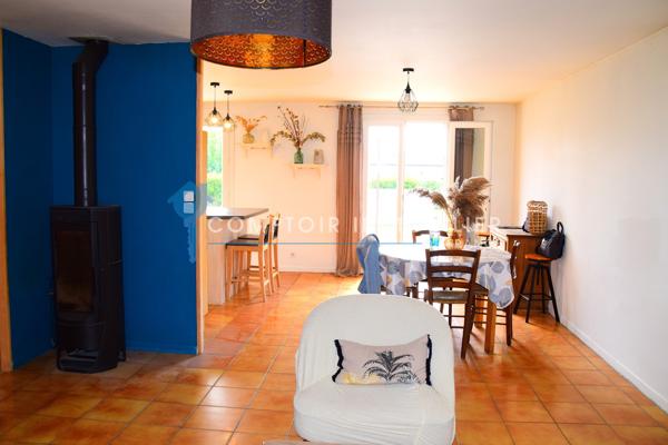 Villa 5 pièce(s) 4 chambre(s) 121 m²