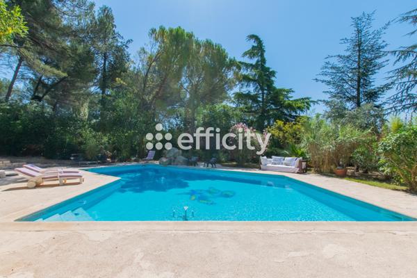 Maison 6 pièces - 230 m²