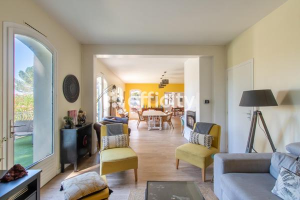 Maison 6 pièces - 230 m²