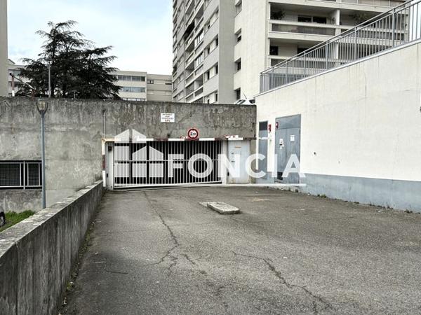 À vendre Parking - Rillieux-la-pape 69140