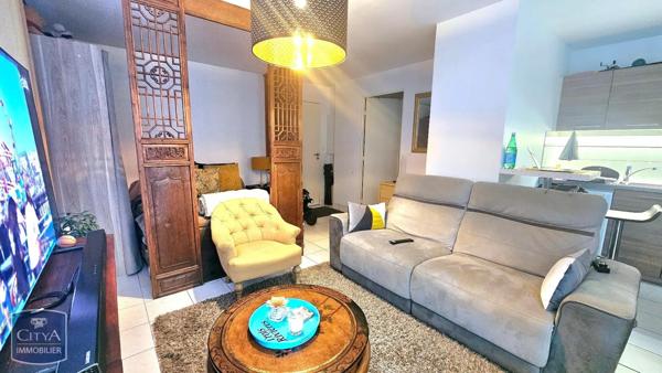 Appartement à louer 1 pièce 30.7m²