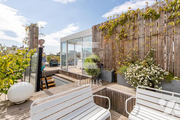 Appartement dernier étage Penthouse village Batignolles