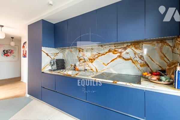 Appartement dernier étage Penthouse village Batignolles