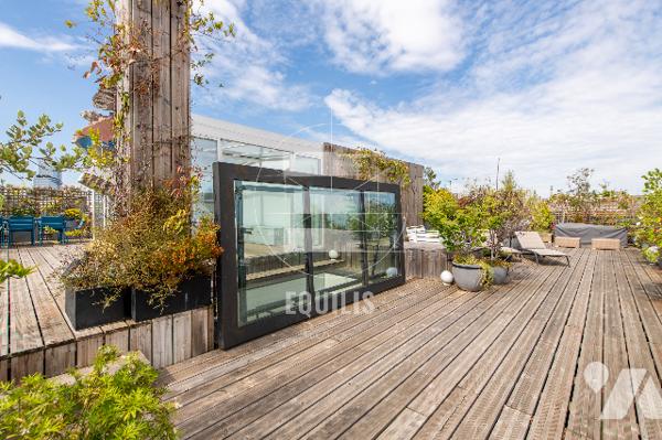 Appartement dernier étage Penthouse village Batignolles