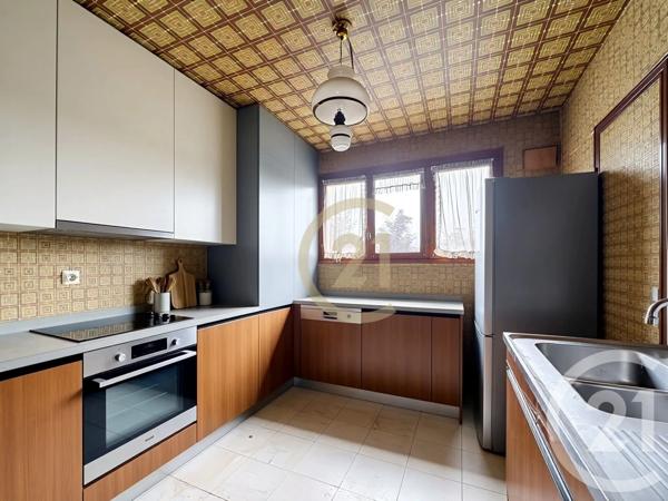 Appartement à vendre  4 pièces - 79,83 m 2   VILLECRESNES  - 94