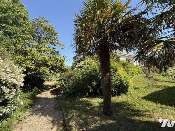 Maison avec magnifique jardin à CARTERET